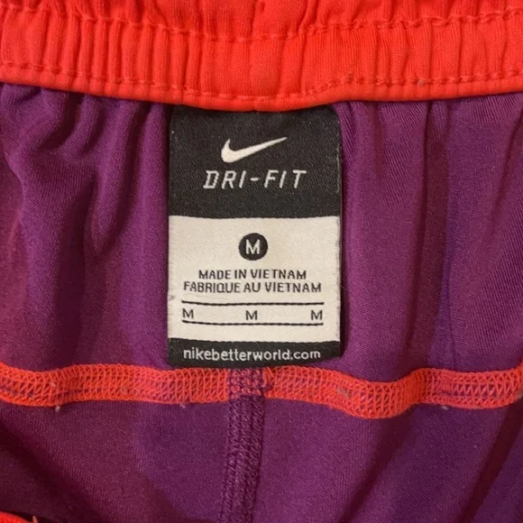 NIKE dri-fit Running Athletic shorts medium - Picture 5 of 9